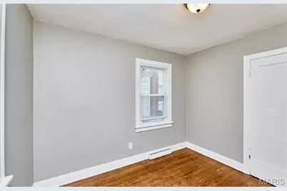 11921 Larimore Road, Saint Louis, MO 63138 - Photo 17