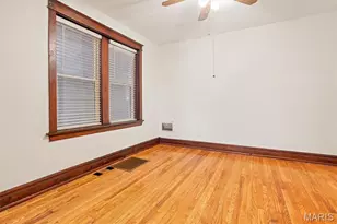 5714 Morgan Ford Rd, Saint Louis, MO 63116 - Photo 17