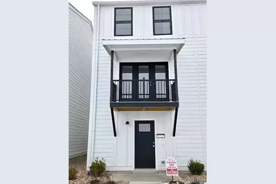 112 Canal Cottage Alley, Saint Charles, MO 63301 - Photo 1