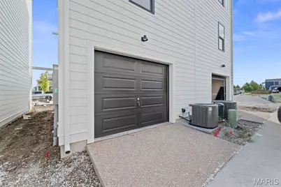 112 Canal Cottage Alley, Saint Charles, MO 63301 - Photo 25