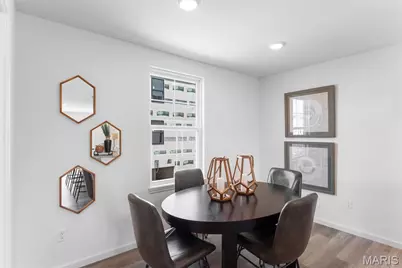 112 Canal Cottage Alley, Saint Charles, MO 63301 - Photo 3