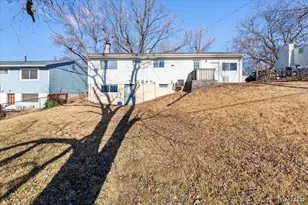 3051 St Daphne Dr, Saint Charles, MO 63301 - Photo 29