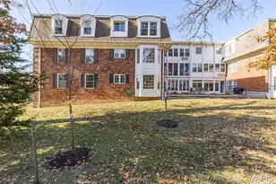 524 N Kirkwood Rd, Kirkwood, MO 63122 - Photo 27