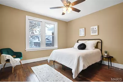 7429 Warner Avenue, Saint Louis, MO 63117 - Photo 13