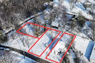 212 Division St, Hannibal, MO 63401 - Photo 5