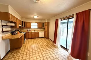 1609 Stokelan Dr, Malden, MO 63863 - Photo 5