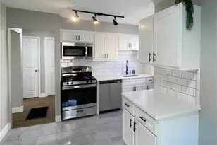 1349 Kraft St, Saint Louis, MO 63139 - Photo 9