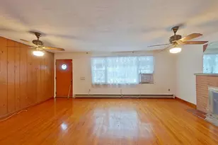 220 Habecking Dr, Saint Louis, MO 63137 - Photo 7