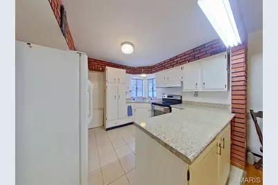 220 Habecking Drive, Saint Louis, MO 63137 - Photo 9