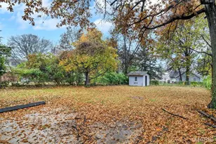 9017 Tudor Ave, Overland, MO 63114 - Photo 25