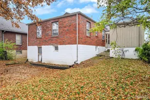 9017 Tudor Ave, Overland, MO 63114 - Photo 27