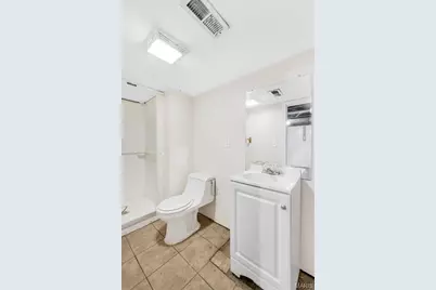 9017 Tudor Avenue, Overland, MO 63114 - Photo 21