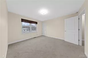 13176 Royal Pines Dr, Maryland Heights, MO 63146 - Photo 25