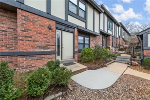 13176 Royal Pines Dr, Maryland Heights, MO 63146 - Photo 3