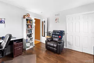 2843 Chapel View Dr, Florissant, MO 63031 - Photo 21