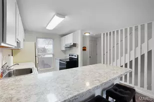 173 Harbor View Dr, Lake Saint Louis, MO 63367 - Photo 5