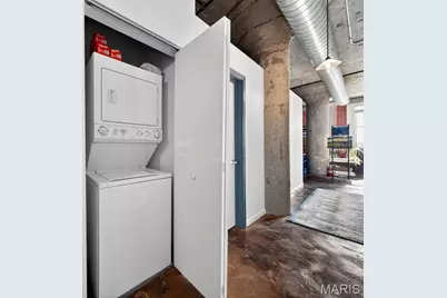 1511 Locust Street #410, Saint Louis, MO 63103 - Photo 21
