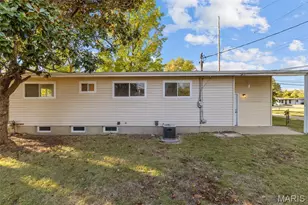 2270 Patterson Rd, Florissant, MO 63031 - Photo 5