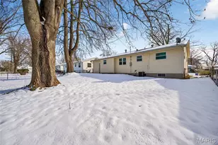 2745 Benne Dr, Florissant, MO 63031 - Photo 33