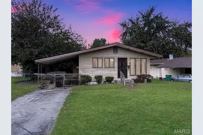 601 Shepley Drive, Saint Louis, MO 63137 - Photo 1