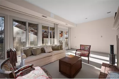 260 Carlyle Lake Drive, Creve Coeur, MO 63141 - Photo 33