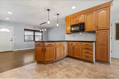 3303 Ipswich, Saint Charles, MO 63301 - Photo 9