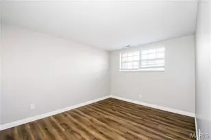 1273 Green Falls Dr, Saint Louis, MO 63026 - Photo 5