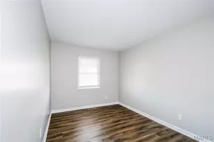 1273 Green Falls Dr, Saint Louis, MO 63026 - Photo 7