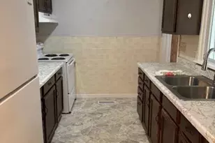 816 Kendall Ave, Poplar Bluff, MO 63901 - Photo 5