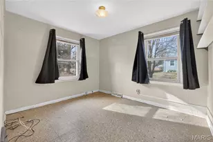 9844 Mecca Ln, Breckenridge Hills, MO 63074 - Photo 17