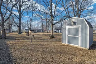 9 Christine Dr, O'Fallon, MO 63366 - Photo 37