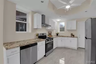 14 Parkland Pl, Saint Louis, MO 63112 - Photo 11