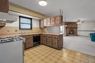 2104 Wellington Dr, Imperial, MO 63052 - Photo 7