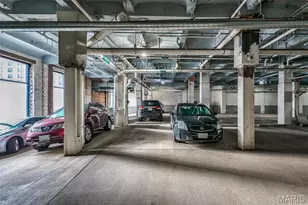 1136 Washington Ave, Saint Louis, MO 63101 - Photo 27