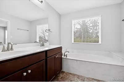 1331 Woodgrove Park Drive, O'Fallon, MO 63366 - Photo 31