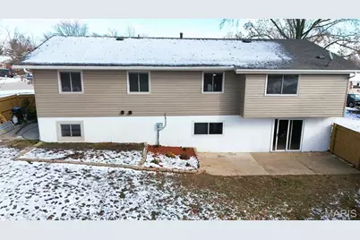 1203 Beaver Creek Road, Chesterfield, MO 63017 - Photo 5