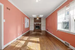 72 Bellerive Acres, Normandy, MO 63121 - Photo 11