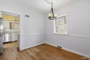 72 Bellerive Acres, Normandy, MO 63121 - Photo 17