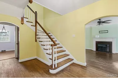 72 Bellerive Acres, Normandy, MO 63121 - Photo 29