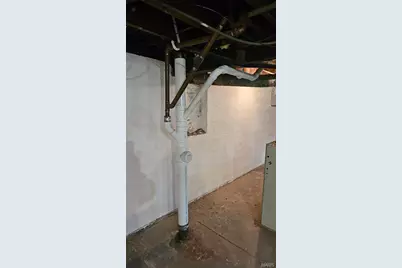 11560 Old Halls Ferry Road, Black Jack, MO 63033 - Photo 27