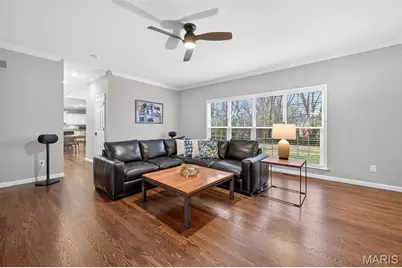 15595 Meadowbrook Circle Lane, Chesterfield, MO 63017 - Photo 11