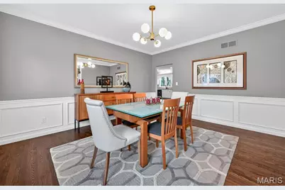 15595 Meadowbrook Circle Lane, Chesterfield, MO 63017 - Photo 5