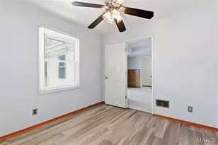 10129 Ventura Dr, Saint Louis, MO 63136 - Photo 17