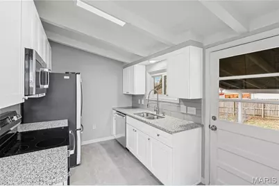 6 Mound Drive, Saint Peters, MO 63376 - Photo 11