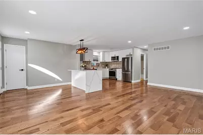 5741 Itaska Street, Saint Louis, MO 63109 - Photo 3