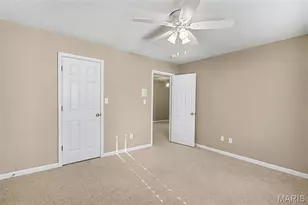 1704 Preston Centre Dr, Fenton, MO 63026 - Photo 17