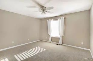 1704 Preston Centre Dr, Fenton, MO 63026 - Photo 19