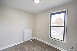 5615 Lansdowne Ave, Saint Louis, MO 63109 - Photo 15