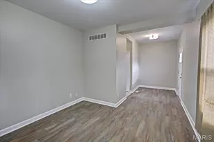 5615 Lansdowne Ave, Saint Louis, MO 63109 - Photo 31