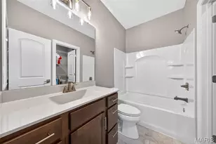 212 Bluegrass Pasture Ct, Wentzville, MO 63386 - Photo 37